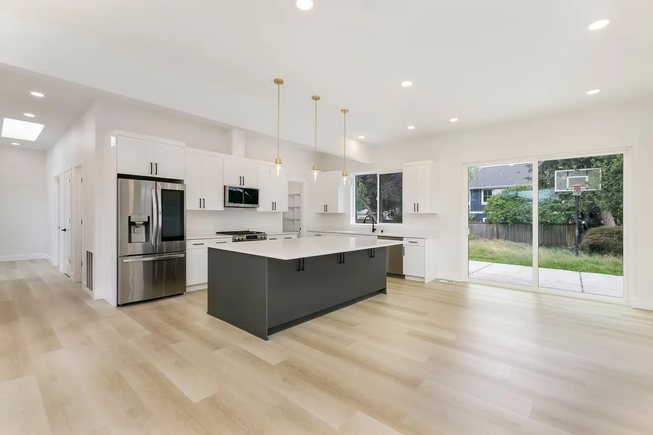 Bellevue Remodel: kitchen and family room