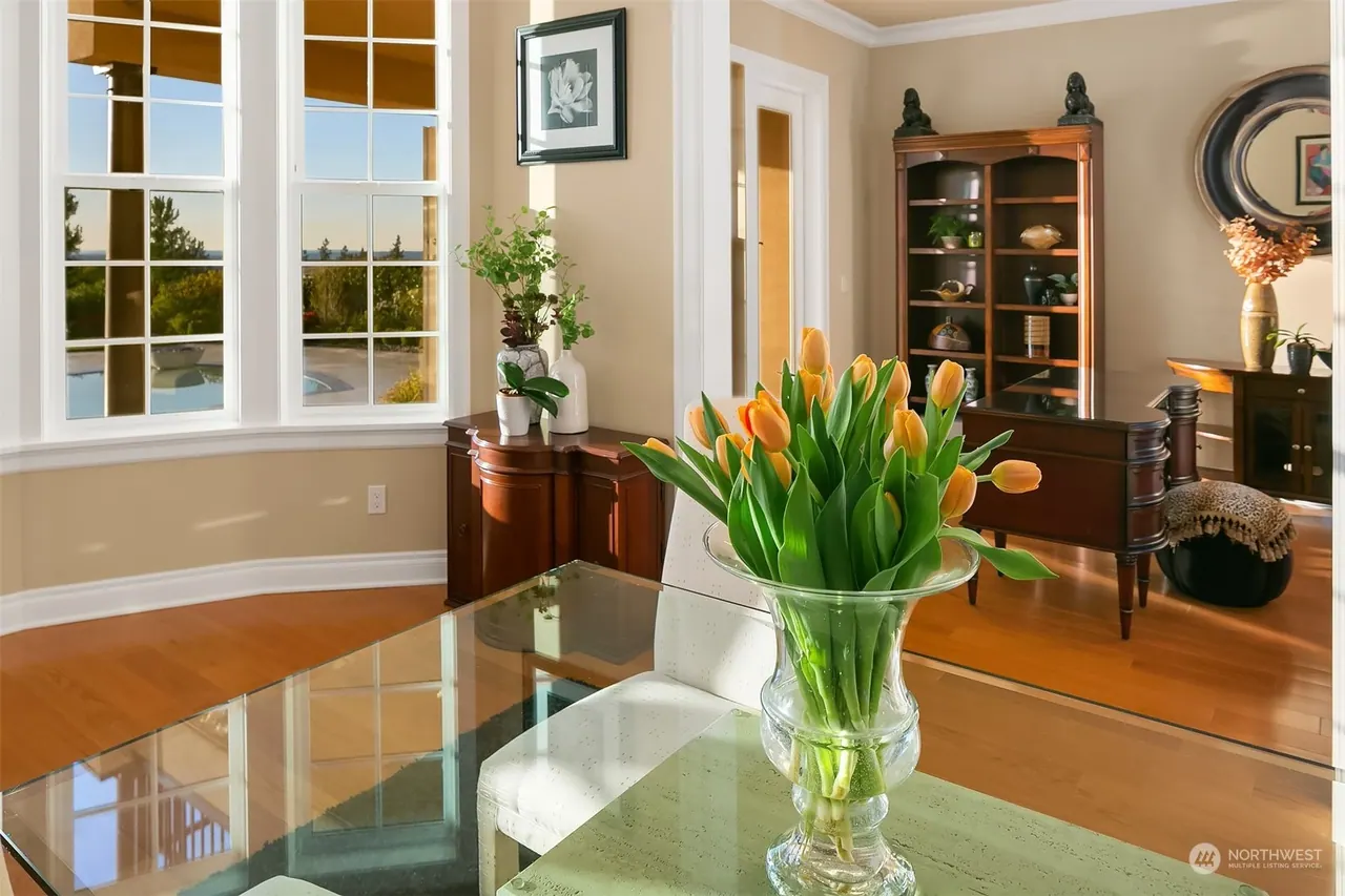 Harrison Street: dining table with view windows