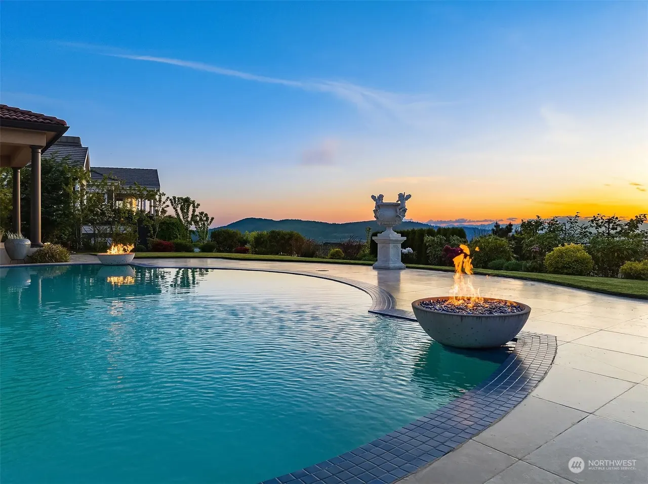 Harrison Street: pool at dusk